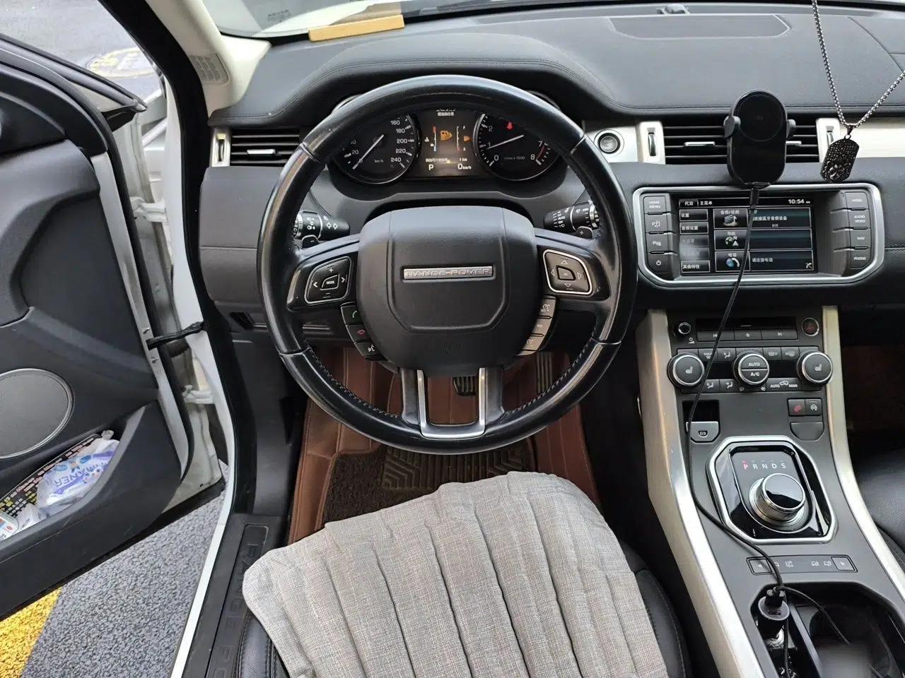 Land Rover Range Evoque 2014 2.0T 5-Door Luxury Edition — миниатюра 10