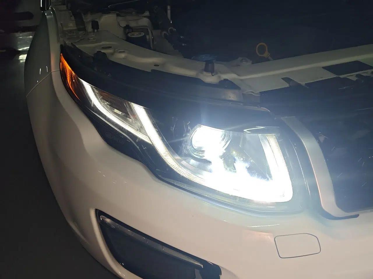 Land Rover Range Evoque 2018 240 PS SE Smart Brilliance Edition — миниатюра 7
