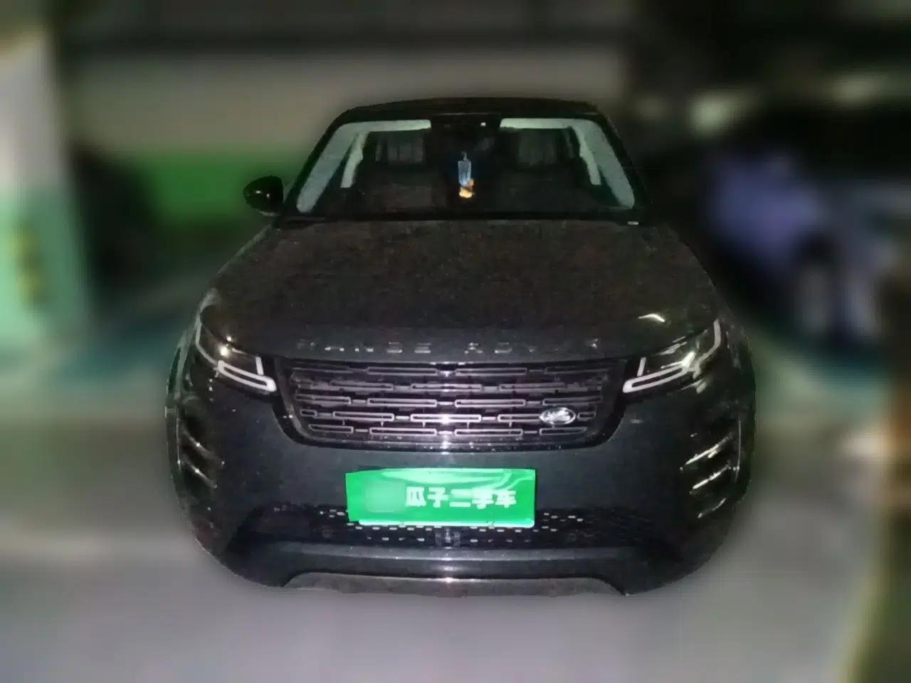 Land Rover Range Evoque 2024 Aurora L 249 PS Prestige Light-Chasing Edition — миниатюра 2