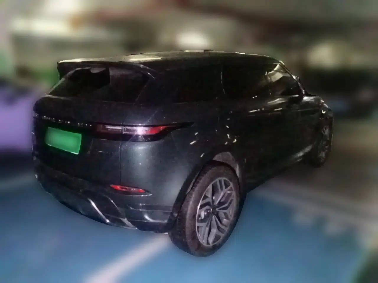 Land Rover Range Evoque 2024 Aurora L 249 PS Prestige Light-Chasing Edition — миниатюра 6