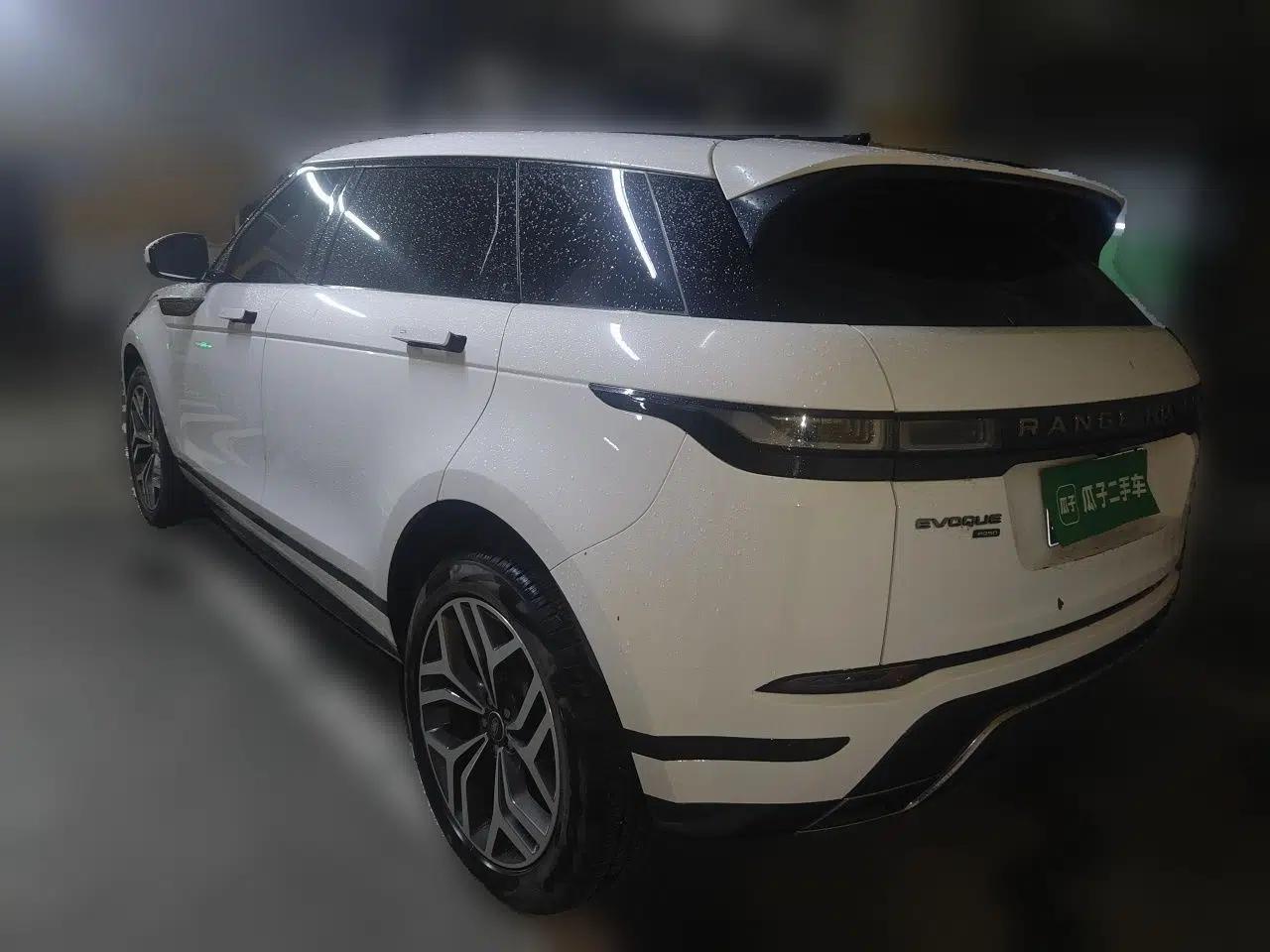 Land Rover Range Evoque 2023 Aurora L 249 PS Luxury Edition — миниатюра 4