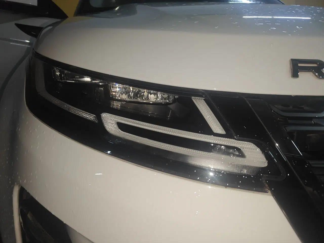 Land Rover Range Evoque 2023 Aurora L 249 PS Luxury Edition — миниатюра 7