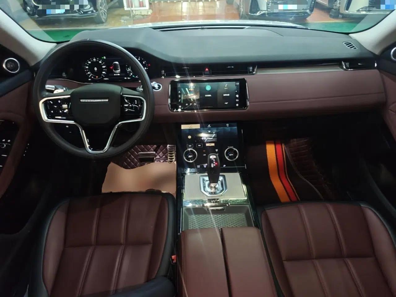 Land Rover Range Evoque 2021 Range Rover L 249 PS R-Dynamic SE Luxury Edition — миниатюра 12