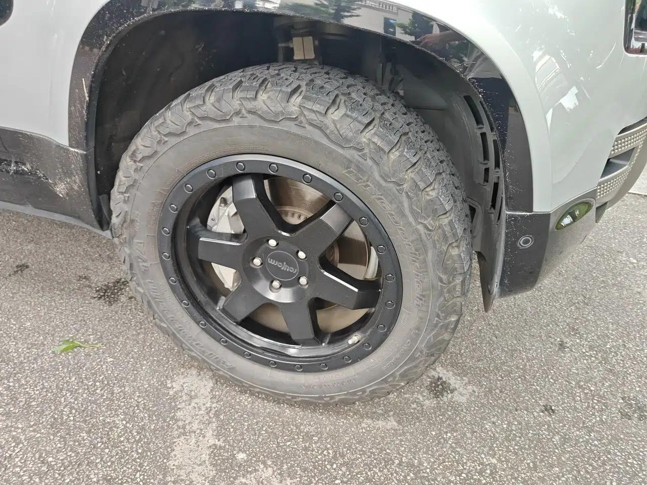 Land Rover Defender 2022 110 P400 X-DYNAMIC HSE — миниатюра 8