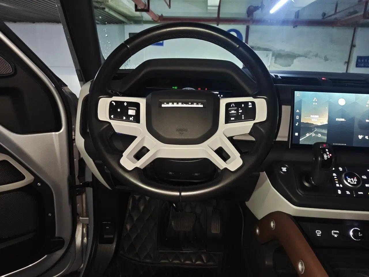 Land Rover Defender 2022 110 P400 X-DYNAMIC HSE — миниатюра 9