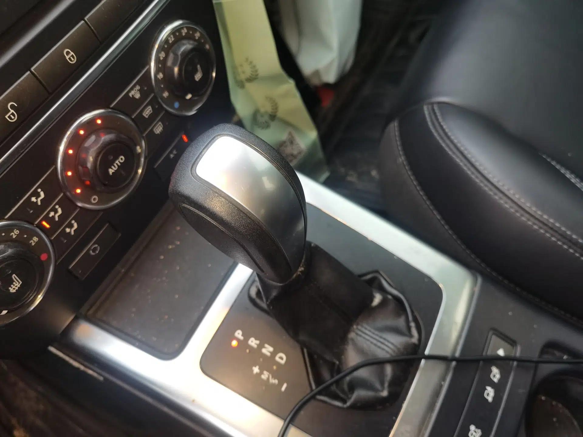 Land Rover Freelander 2 2013 2.0T Si4 HSE Gasoline Version — миниатюра 14