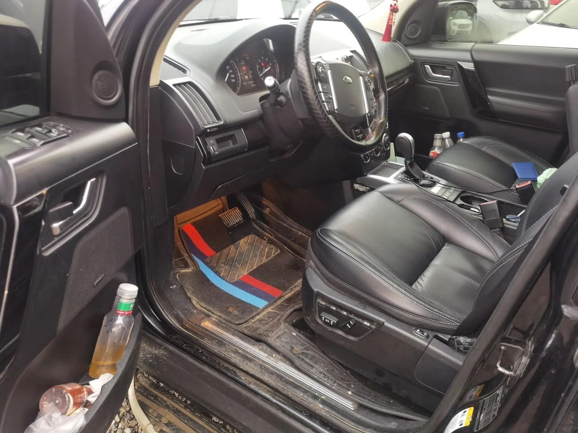 Land Rover Freelander 2 2013 2.0T Si4 HSE Gasoline Version — миниатюра 16