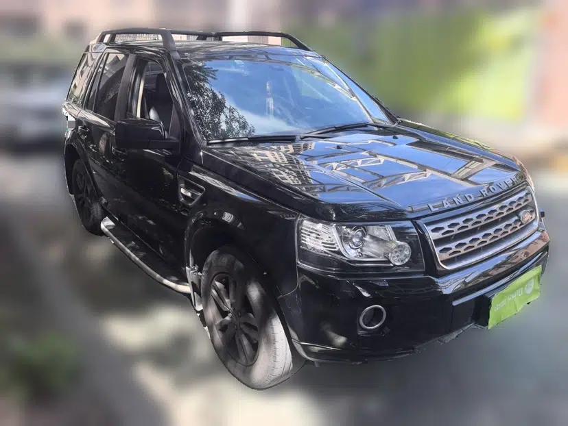 Land Rover Freelander 2 2014 2.2T SD4 SE Diesel Edition — миниатюра 17