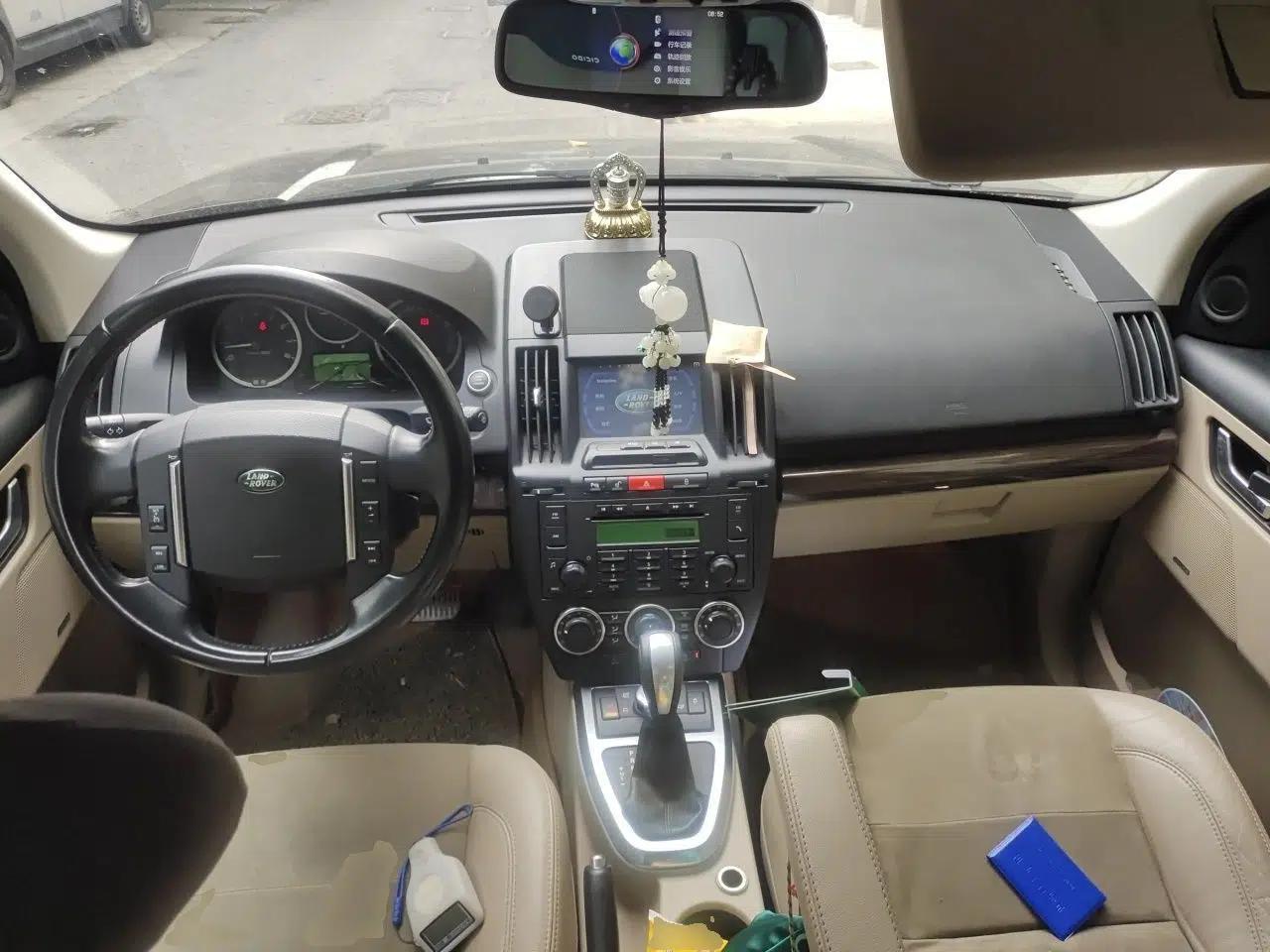 Land Rover Freelander 2 2012 2.0T Si4 SE Gasoline Version — миниатюра 9