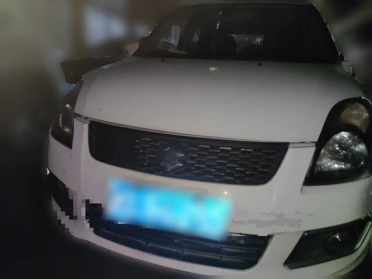Suzuki Swift 2014 1.5L Automatic Fashion Edition — миниатюра 2
