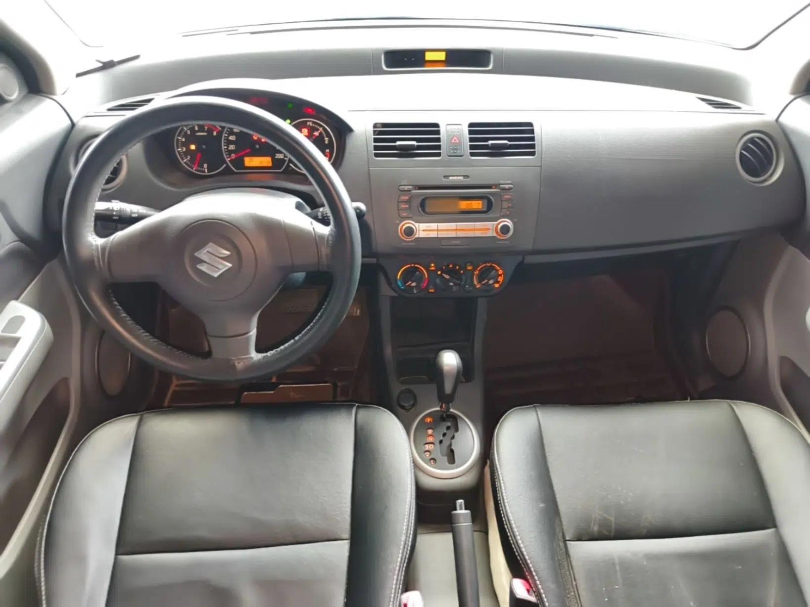Suzuki Swift 2014 1.5L Automatic Fashion Edition — миниатюра 12