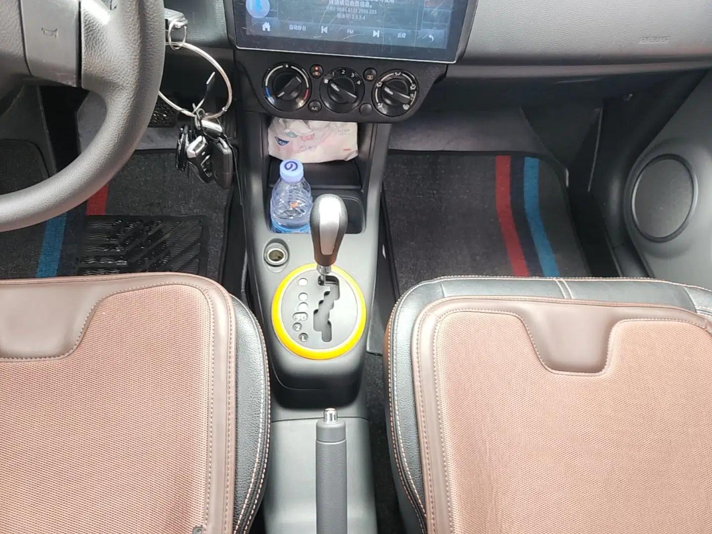 Suzuki Swift 2016 1.5L Automatic Fashionable Coolplay Edition — миниатюра 16