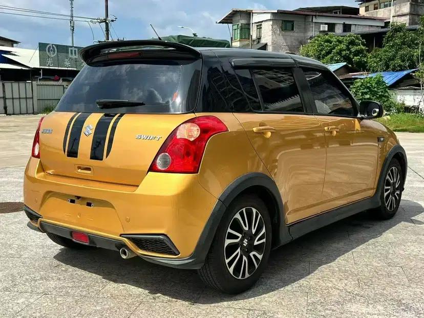 Suzuki Swift 2015 1.5L Automatic Limited Edition — миниатюра 16