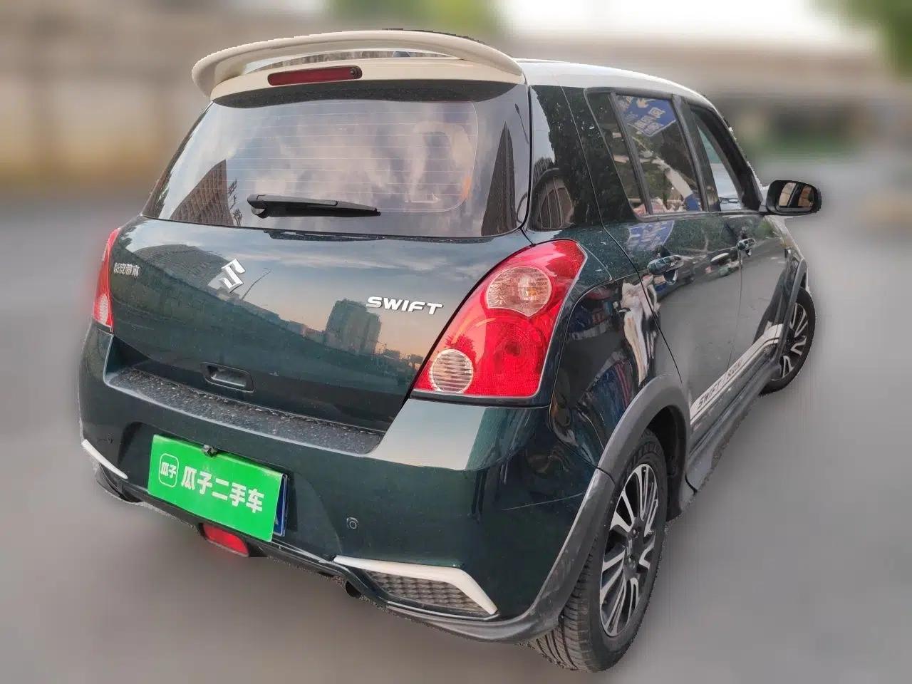 Suzuki Swift 2016 1.5L Automatic Fashionable Coolplay Edition — миниатюра 6