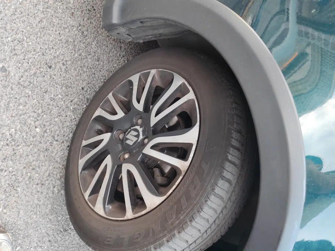 Suzuki Swift 2016 1.5L Automatic Fashionable Coolplay Edition — миниатюра 8