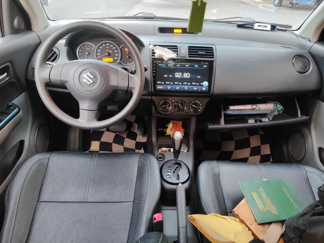 Suzuki Swift 2016 1.5L Automatic Fashionable Coolplay Edition — миниатюра 9