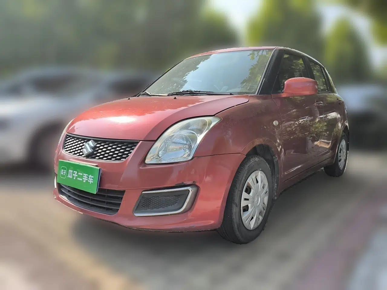 Suzuki Swift 2013 1.3L Manual Value Edition — миниатюра 1