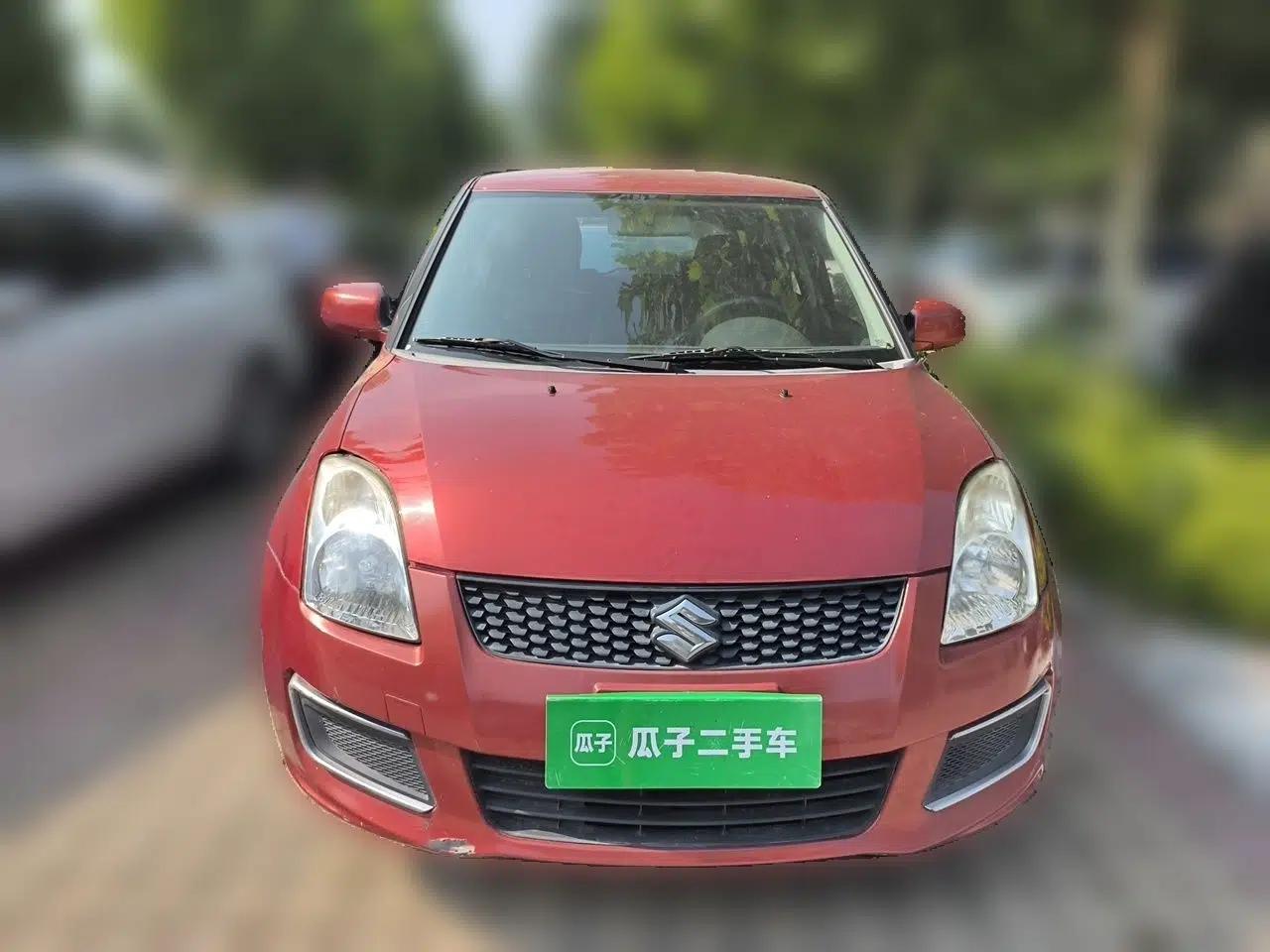 Suzuki Swift 2013 1.3L Manual Value Edition — миниатюра 2