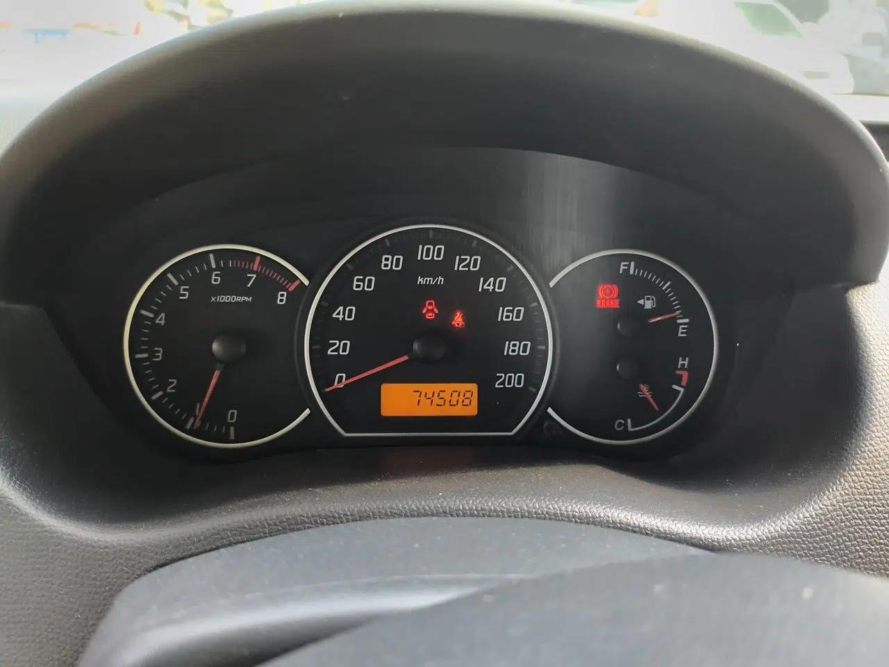 Suzuki Swift 2013 1.3L Manual Value Edition — миниатюра 11
