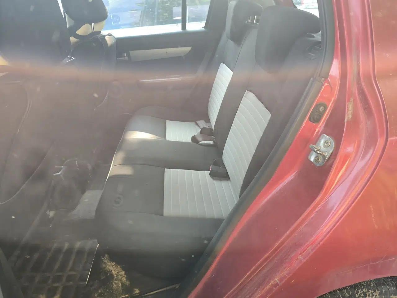 Suzuki Swift 2013 1.3L Manual Value Edition — миниатюра 17