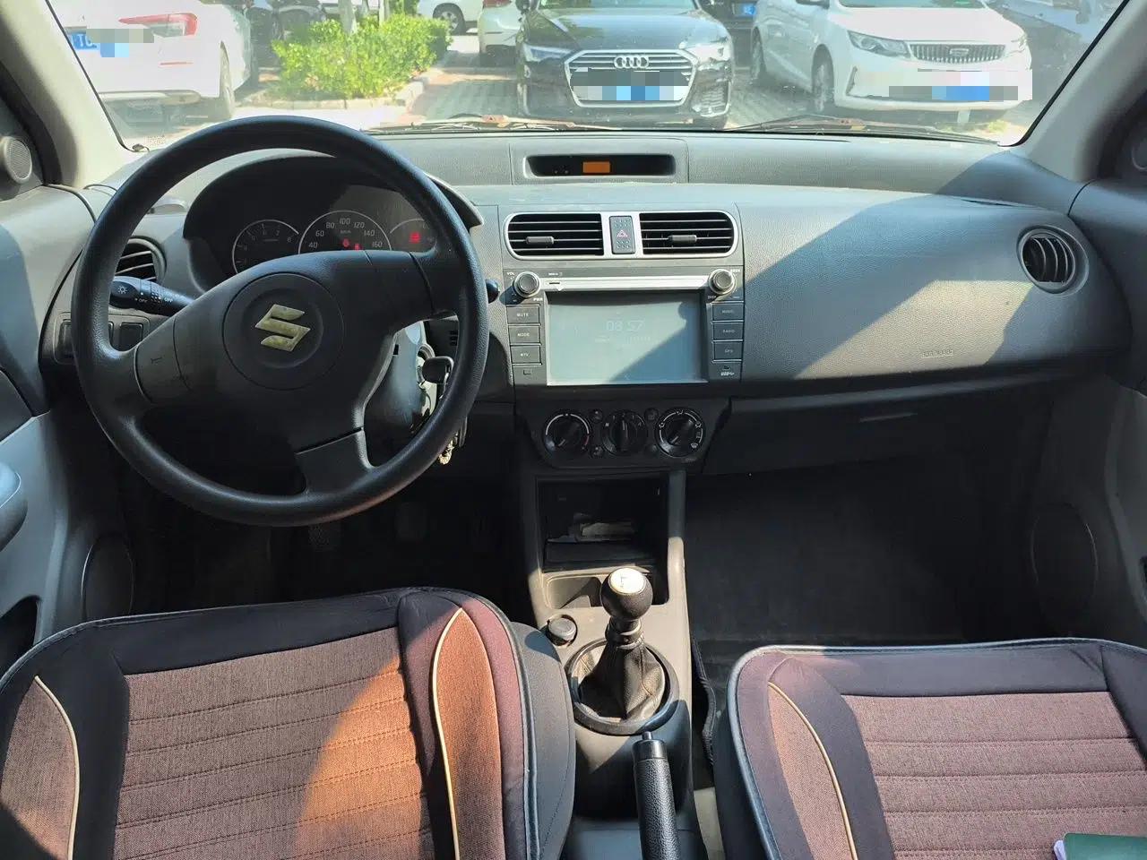 Suzuki Swift 2013 1.3L Manual Value Edition — миниатюра 9