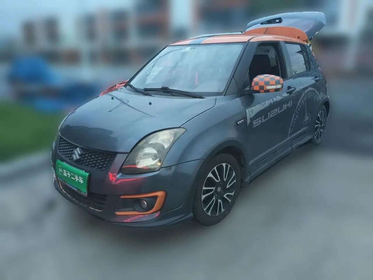 Suzuki Swift 2016 1.5L Manual Fashion Edition Cool Play Version — миниатюра 1