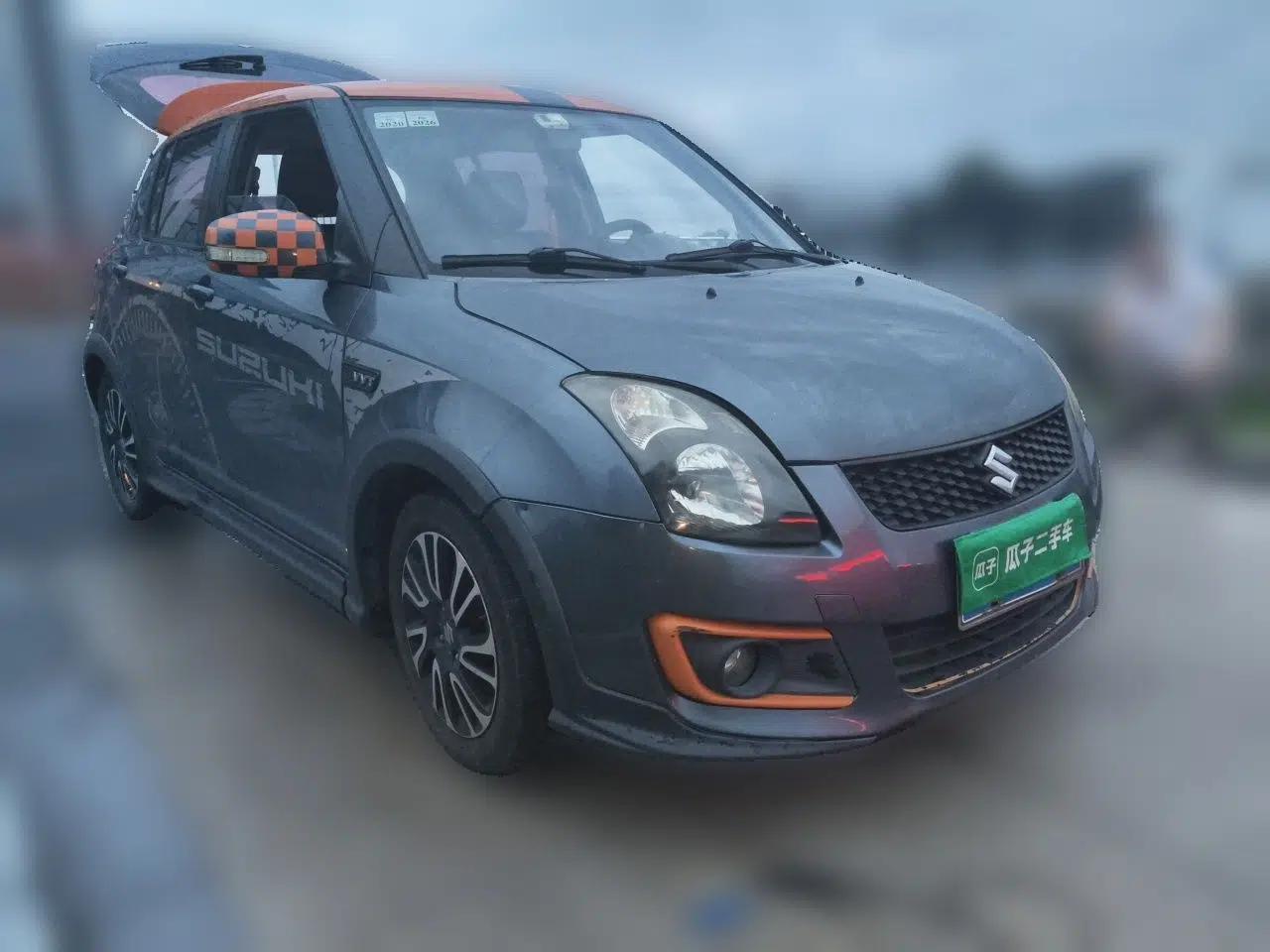 Suzuki Swift 2016 1.5L Manual Fashion Edition Cool Play Version — миниатюра 3