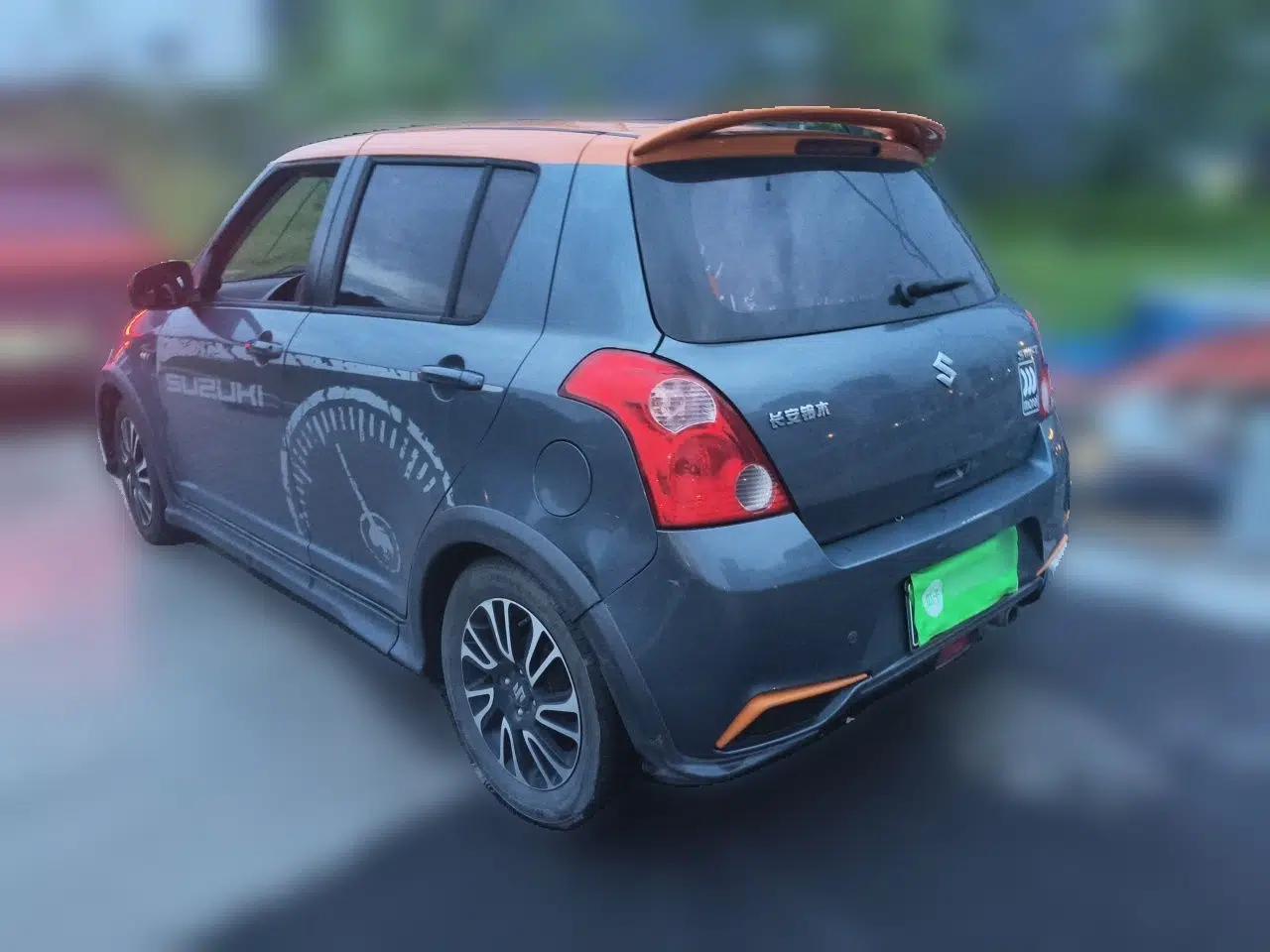 Suzuki Swift 2016 1.5L Manual Fashion Edition Cool Play Version — миниатюра 4