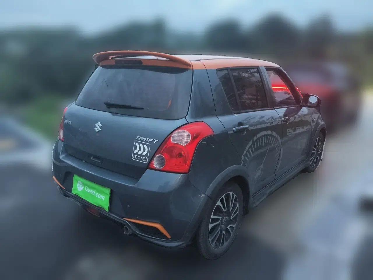 Suzuki Swift 2016 1.5L Manual Fashion Edition Cool Play Version — миниатюра 6