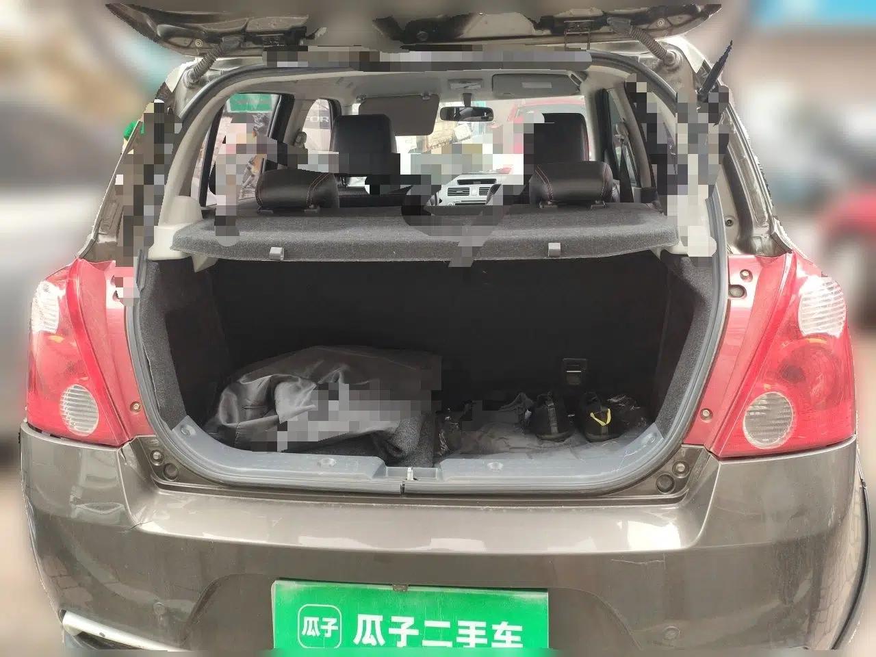 Suzuki Swift 2015 1.5L Automatic Limited Edition — миниатюра 19