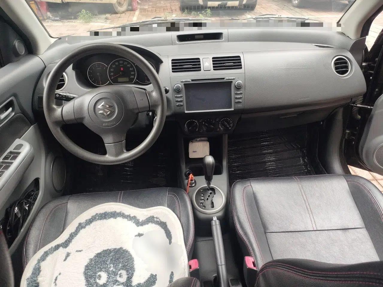 Suzuki Swift 2015 1.5L Automatic Limited Edition — миниатюра 9