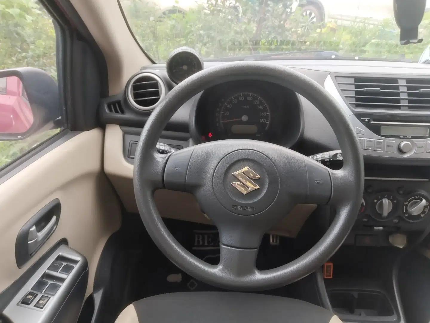 Suzuki Alto 2013 1.0L Automatic Luxury Model — миниатюра 10