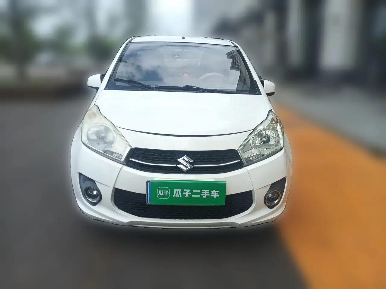 Suzuki Alto 2015 1.0L Manual Limited Edition — миниатюра 2