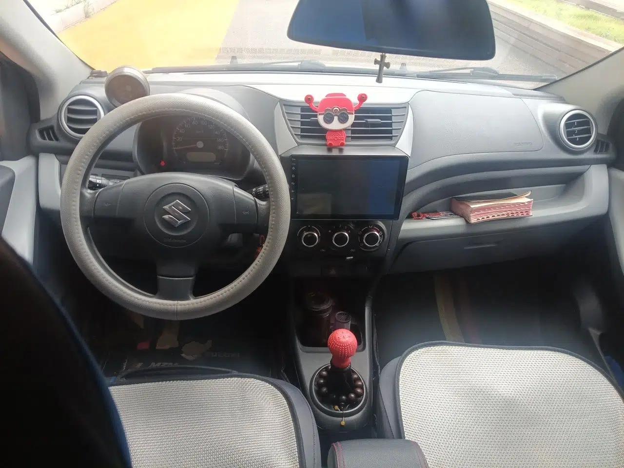 Suzuki Alto 2015 1.0L Manual Limited Edition — миниатюра 9