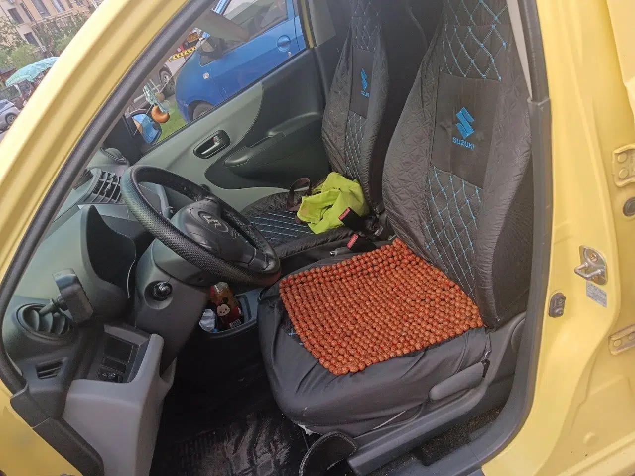 Suzuki Alto 2013 1.0L Manual Utility Model — миниатюра 15