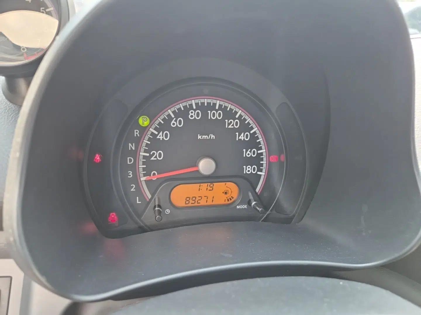 Suzuki Alto 2009 1.0L Automatic Luxury Version — миниатюра 11