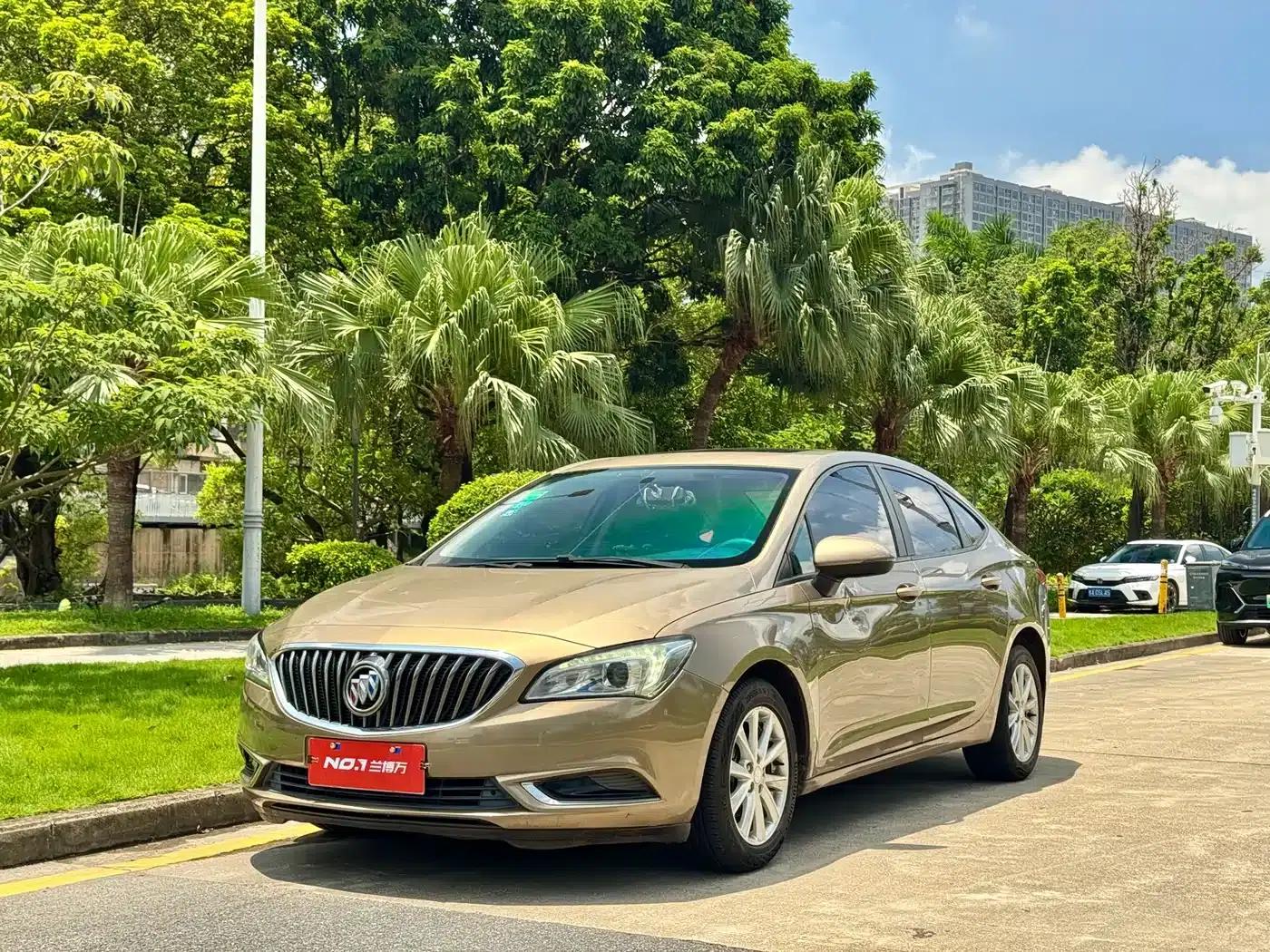 Buick Verano 2017 Sedan 20T Dual-Clutch Leading Edition — миниатюра 1