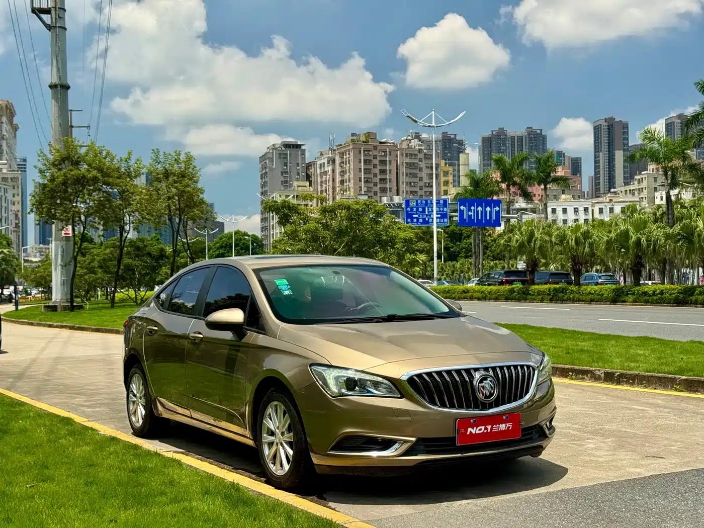 Buick Verano 2017 Sedan 20T Dual-Clutch Leading Edition — миниатюра 3