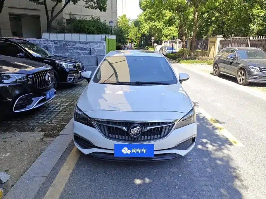 Buick Verano 2019 Sedan 20T Dual-Clutch Leading Edition — миниатюра 2