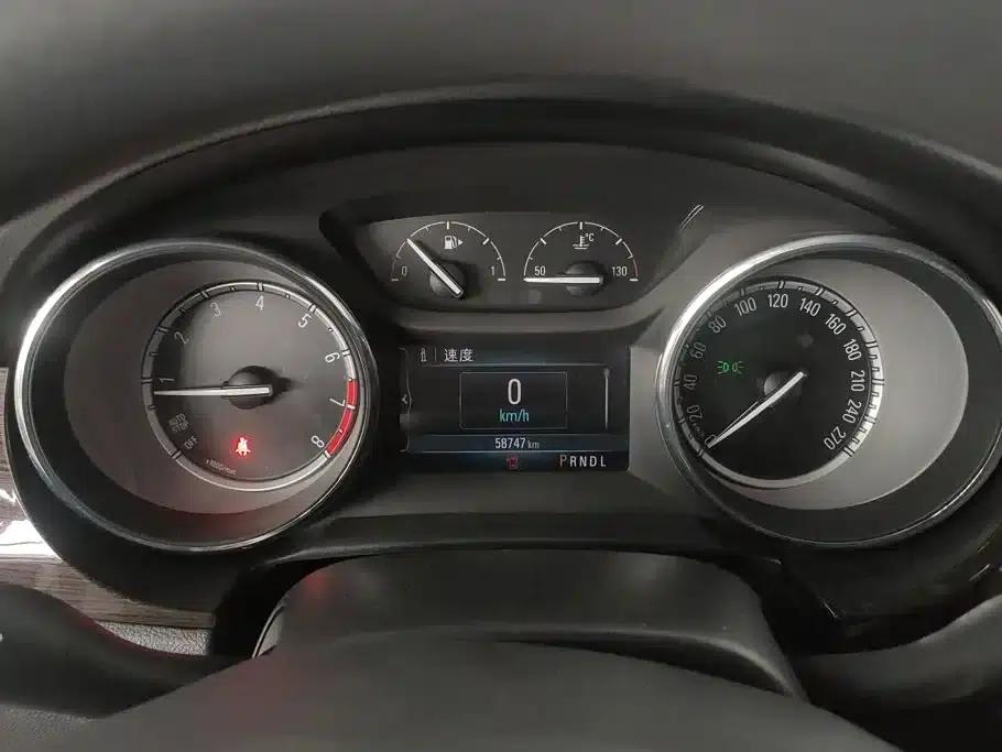Buick Verano 2019 Sedan 20T Dual-Clutch Leading Edition — миниатюра 14
