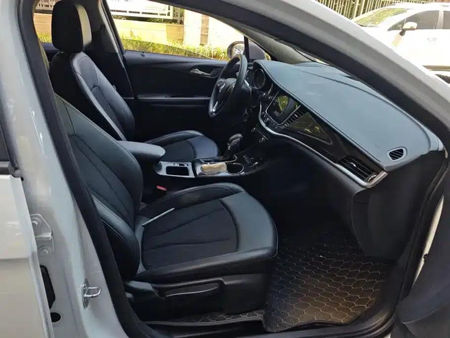 Buick Verano 2019 Sedan 20T Dual-Clutch Leading Edition — миниатюра 8
