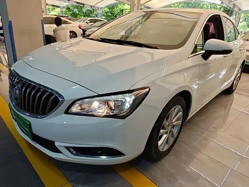 Buick Verano 2017 Sedan 15S Automatic Leading Edition — миниатюра 1