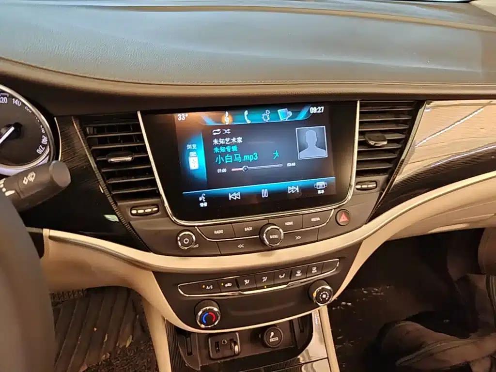 Buick Verano 2017 Sedan 15S Automatic Leading Edition — миниатюра 13