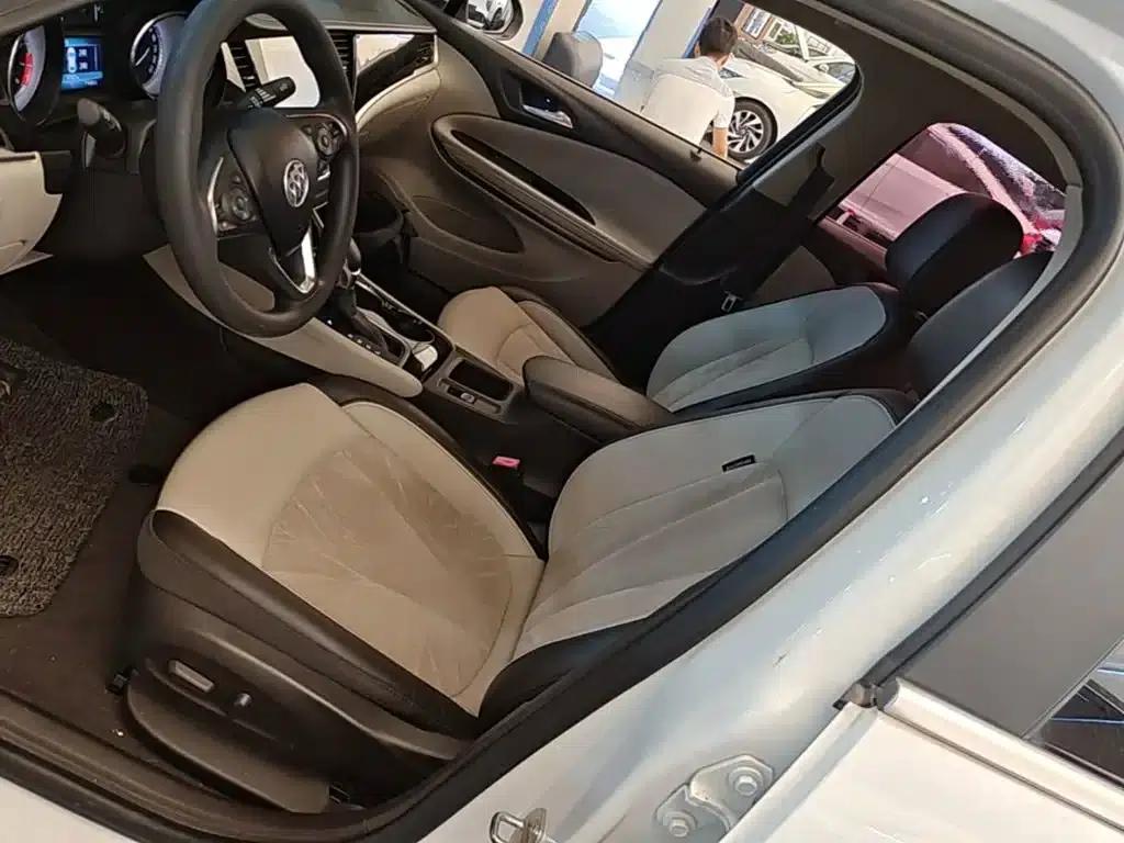 Buick Verano 2017 Sedan 15S Automatic Leading Edition — миниатюра 15