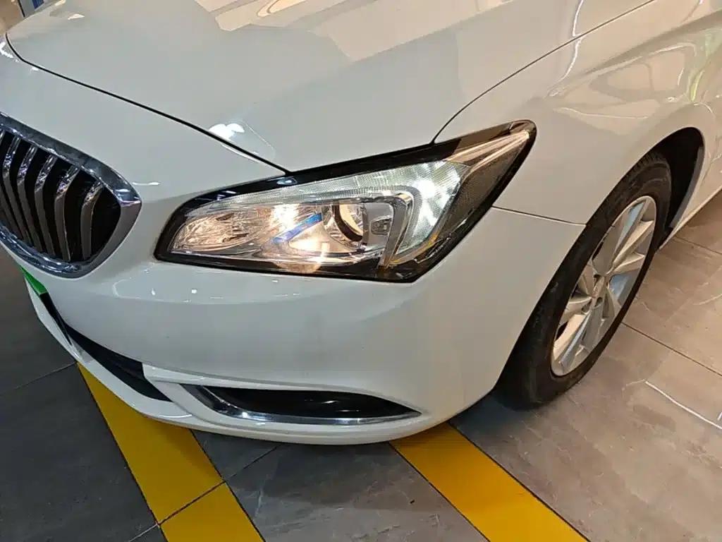 Buick Verano 2017 Sedan 15S Automatic Leading Edition — миниатюра 24