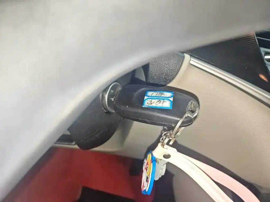 Buick Verano 2017 Sedan 15S Automatic Leading Edition — миниатюра 9