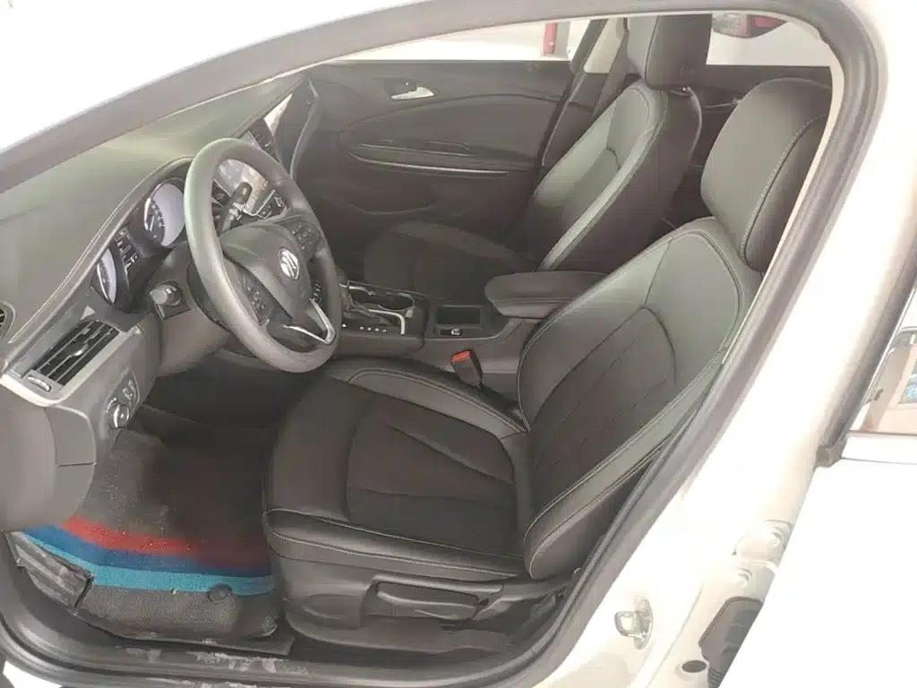 Buick Verano 2020 20T CVT Leading Edition — миниатюра 15