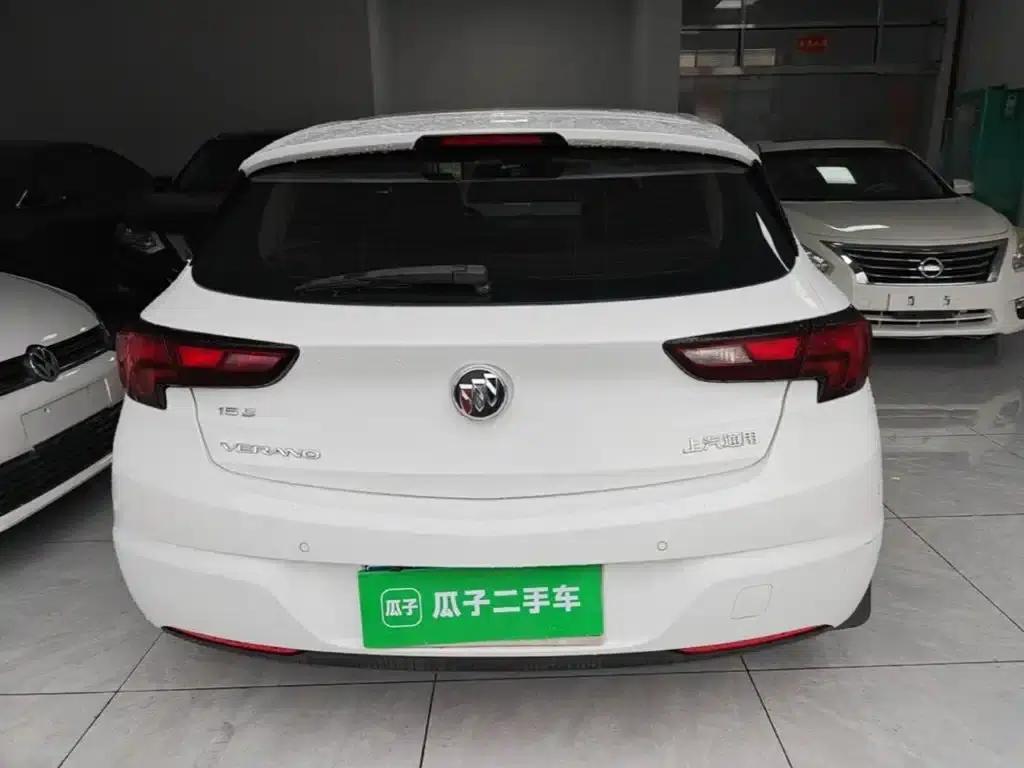 Buick Verano 2018 Hatchback 15S Automatic Entry-Level Model — миниатюра 6