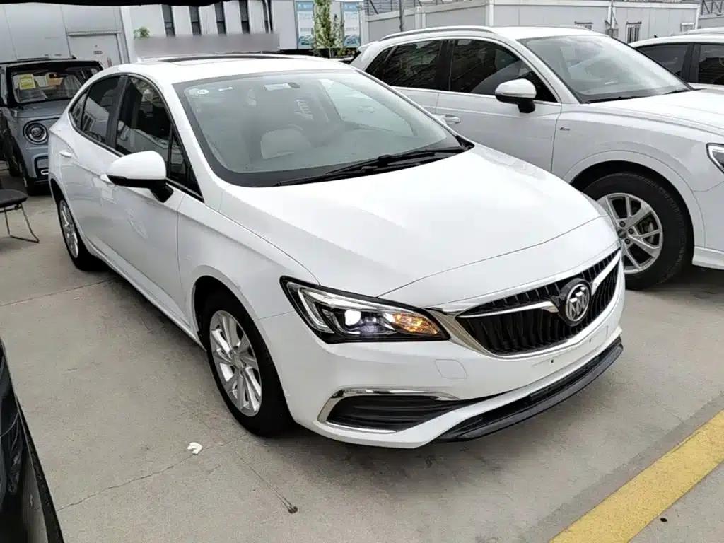 Buick Verano 2019 Sedan 15S Automatic Leading Edition — миниатюра 4