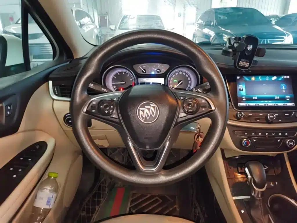 Buick Verano 2019 Sedan 15S Automatic Leading Edition — миниатюра 11